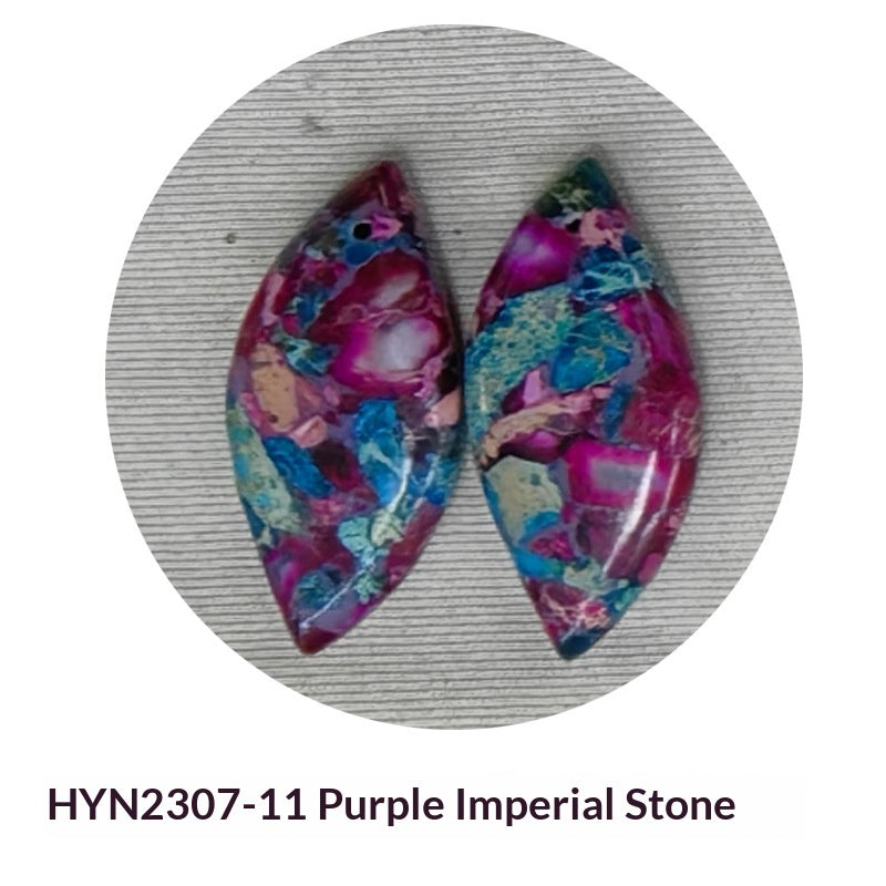 Natural Imperial Stone Leaf-Shaped Pendant Necklace