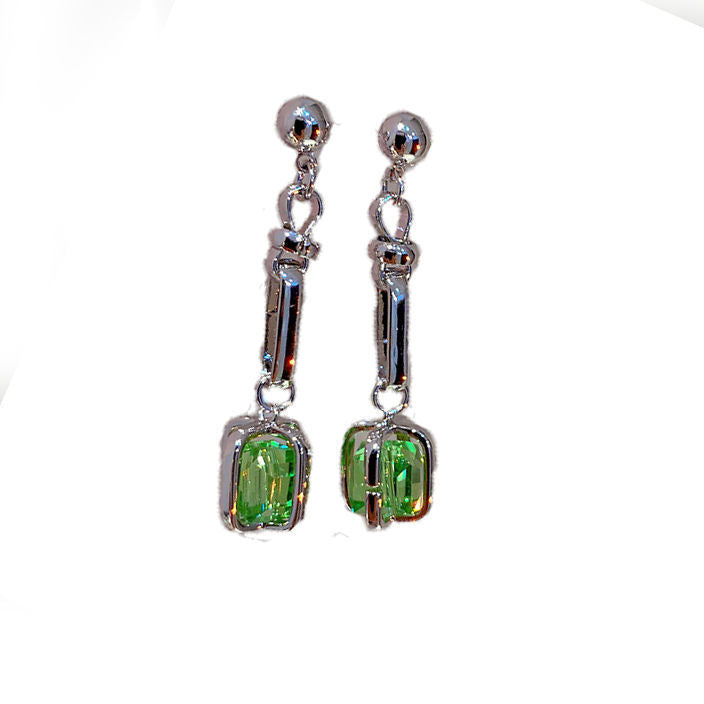 Niche Designer-Look High-End Cool Style Stud Earrings