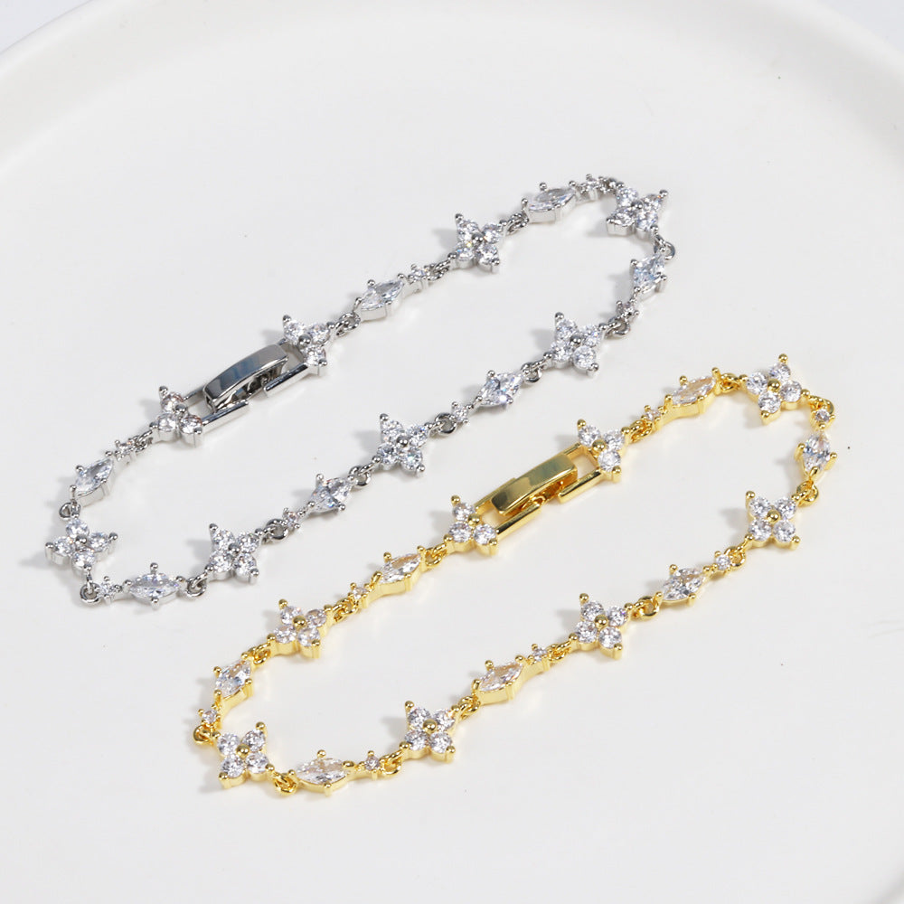 Simple Flower Four-Leaf Clover Knot Bracelet For Women