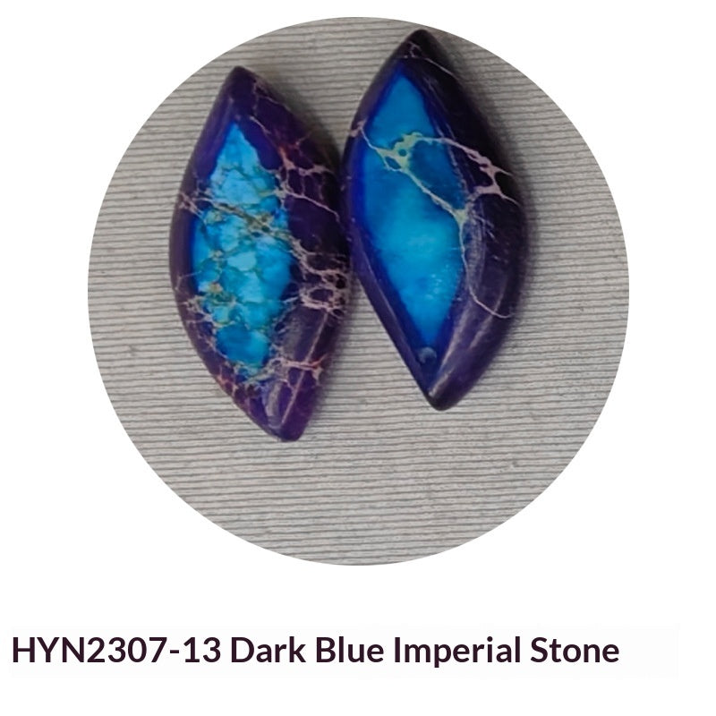 Natural Imperial Stone Leaf-Shaped Pendant Necklace