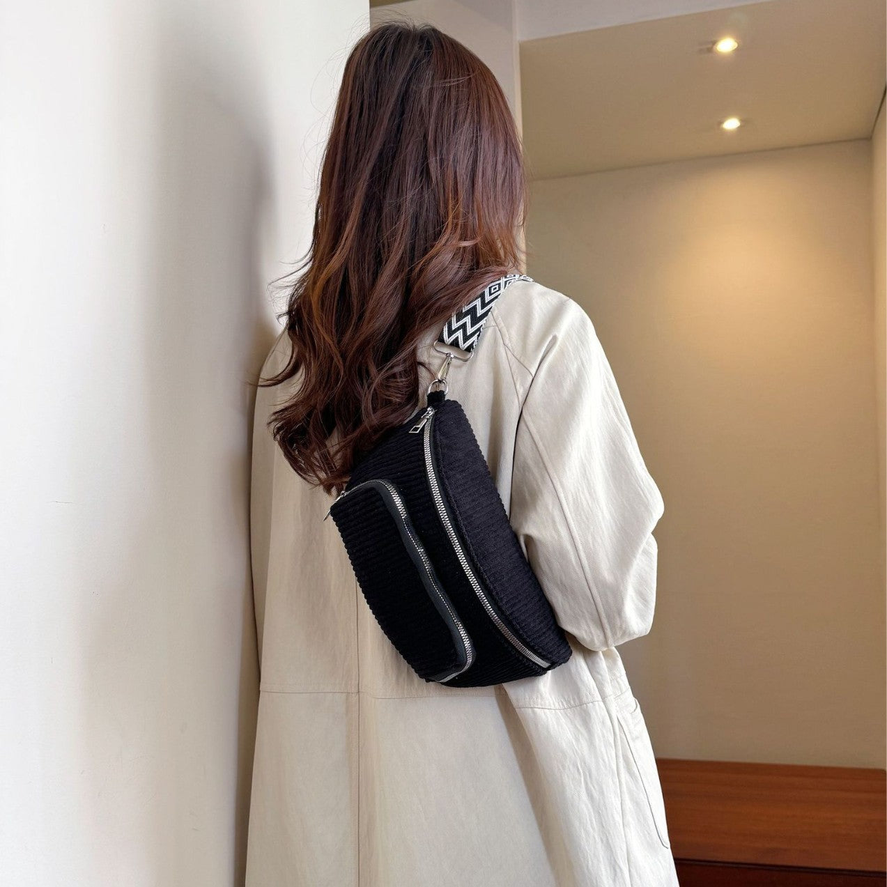 Stylish Corduroy Casual Minimalist Lightweight Crossbody Bag For Women