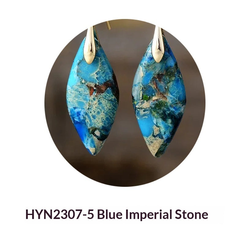 Natural Imperial Stone Leaf-Shaped Pendant Necklace