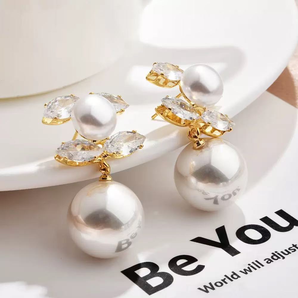 Pearl Stud Earrings With Zircon Accents Fashionable Ear Jewelry