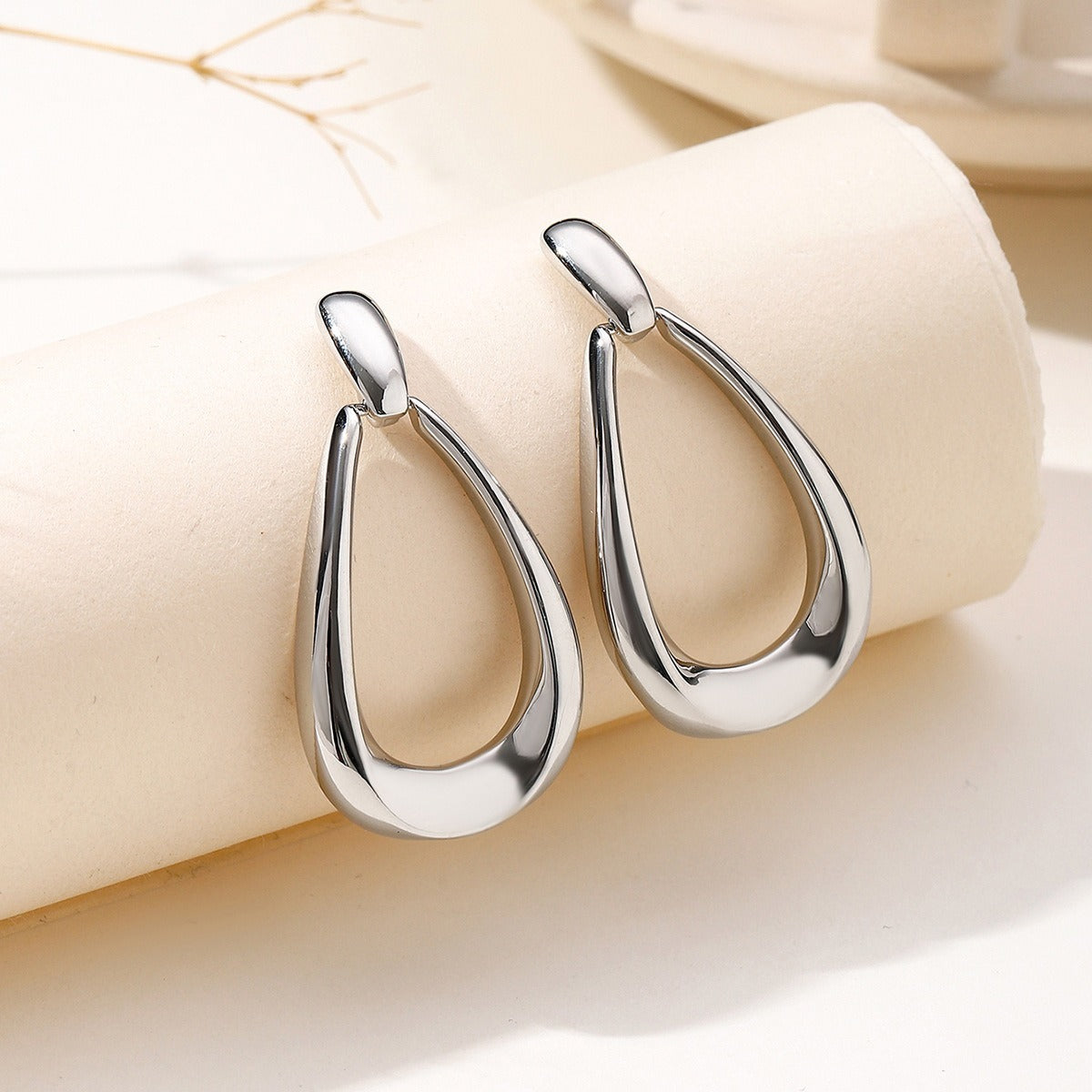 Korean-style Vintage Teardrop Earrings For Women